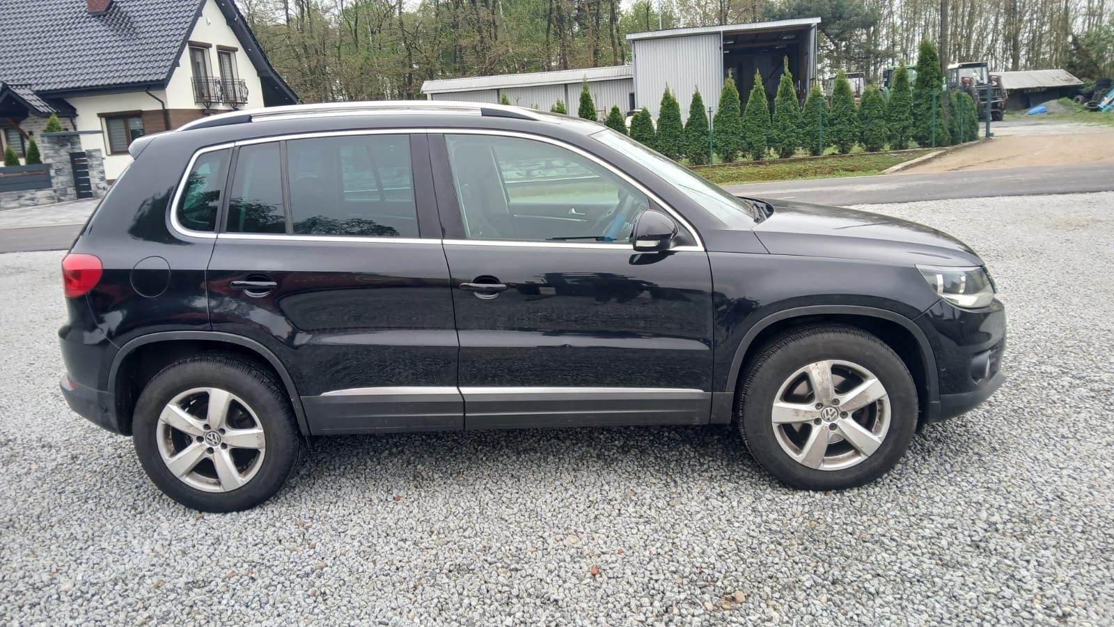VW Tiguan lift zderzak maska błotnik drzwi LC9X