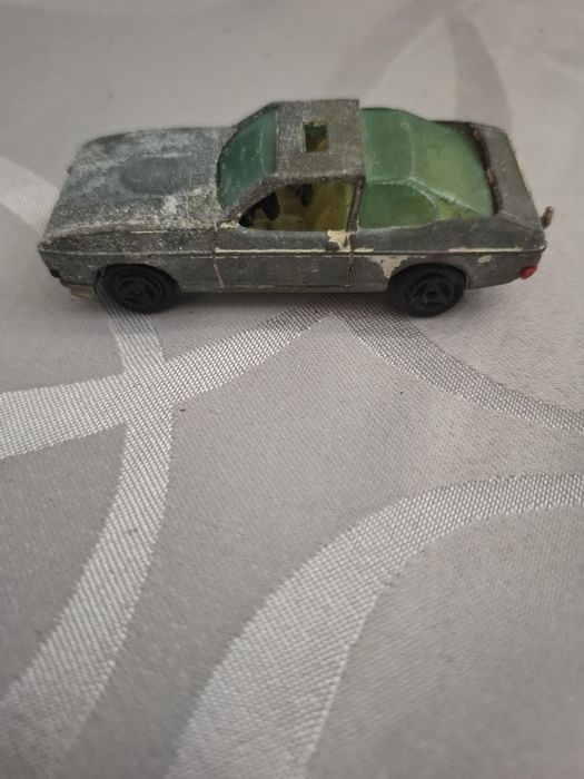 Carrinho coleção- Ford Capri da Majorette