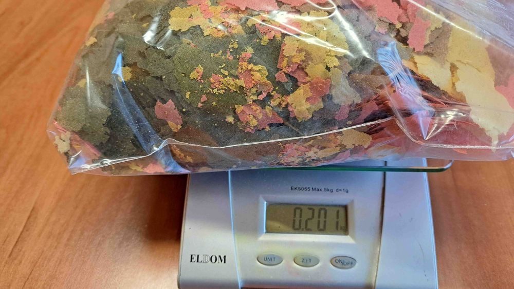 Pokarm dla ryb płatki TROPICAL Ichtio-Vit 20g uzupełnienie