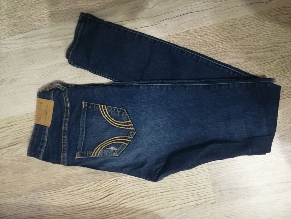 Spodnie jeansowe Hollister