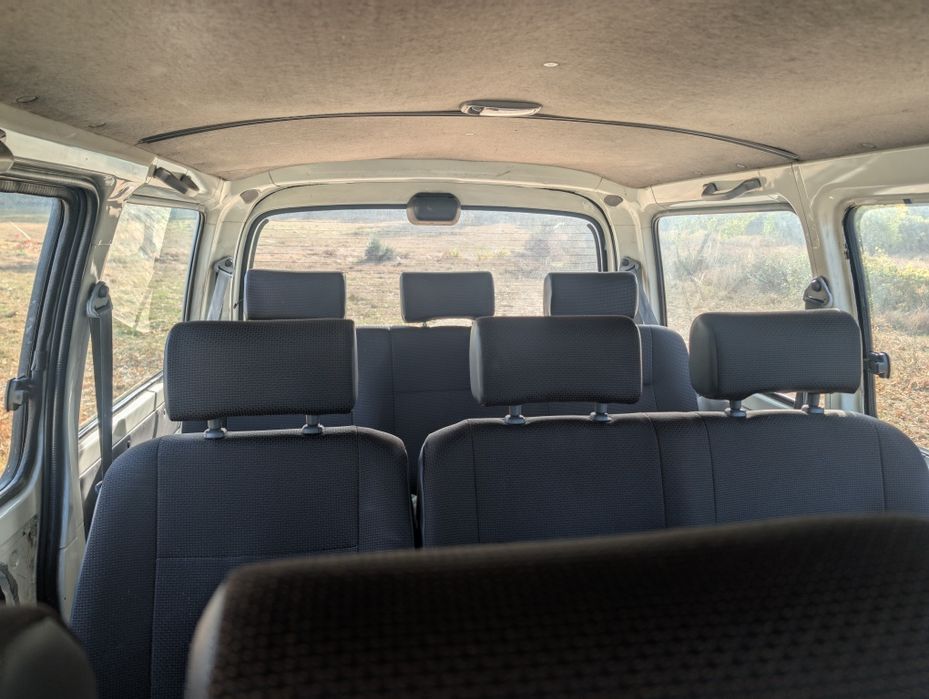 Toyota Hiace H24 1999
