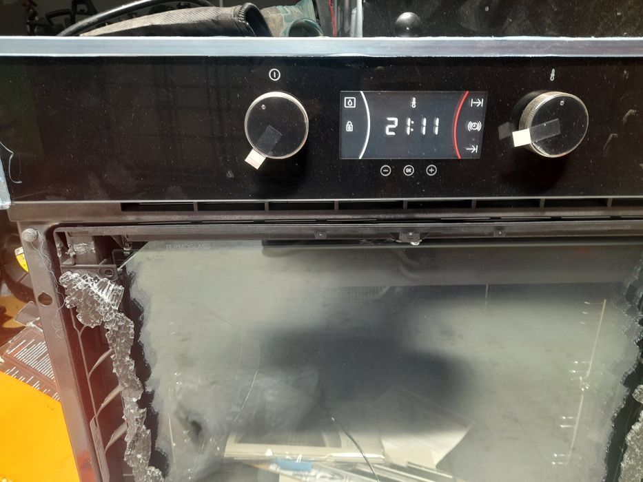 Forno Teka  novo com vidro exterior partido vendo ou  troco