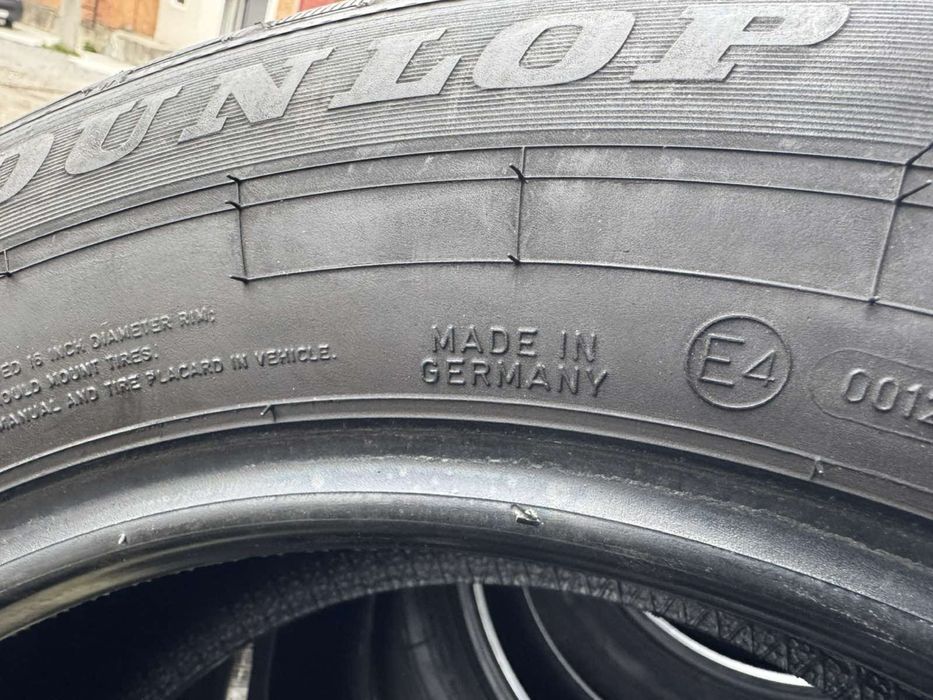 Зимові шини Dunlop 215/65 R16C