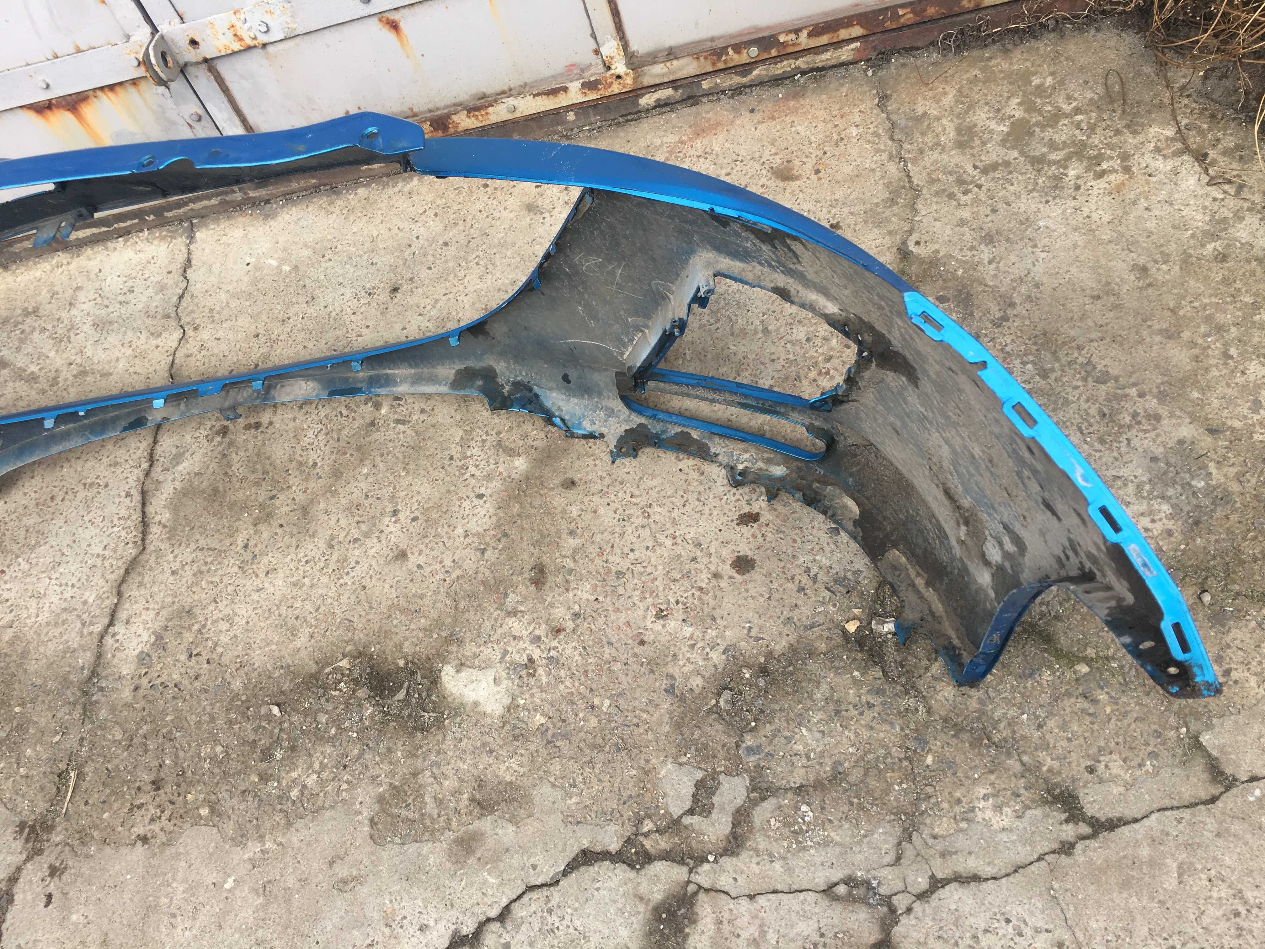 Бампер передний Mazda 3 BL 09р- бампер передній мазда 3 BCW850031