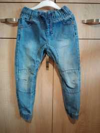 Pepco spodnie jeansowe chłopięce 110cm