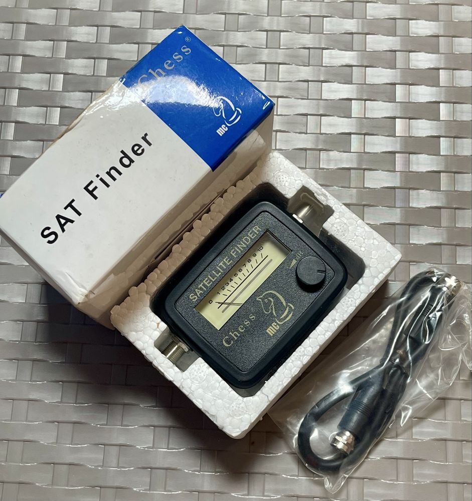 Satellite finder