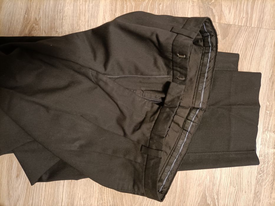 Spodnie garniturowe męskie czarne