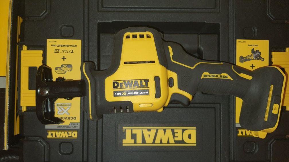ОРИГІНАЛ Продам набір професійного інструменту DeWalt (б/в)