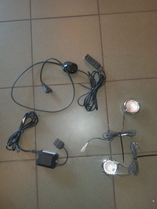 Zestaw halogenów do podświetlenia