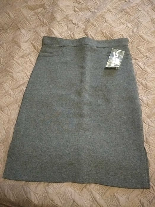 Продам нову жіночу спідницю