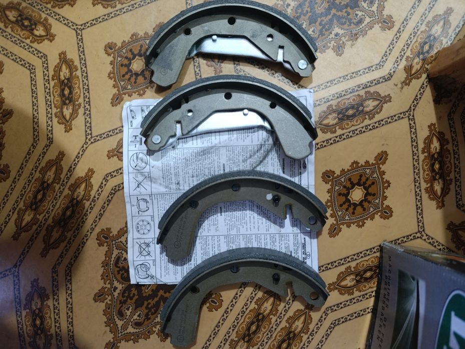 Комплект поршневых колец на Опель