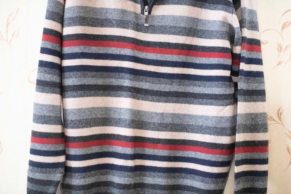 Stylowy sweter golf Dunnes w paski rozmiar M klasyczny zimowy męski