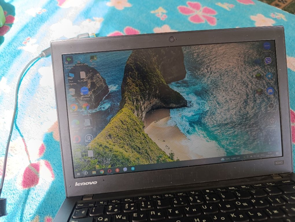 Продам ноутбук Lenovo Intel Core i5-4300U CPU  2.50GHz 8/520гб

2.50