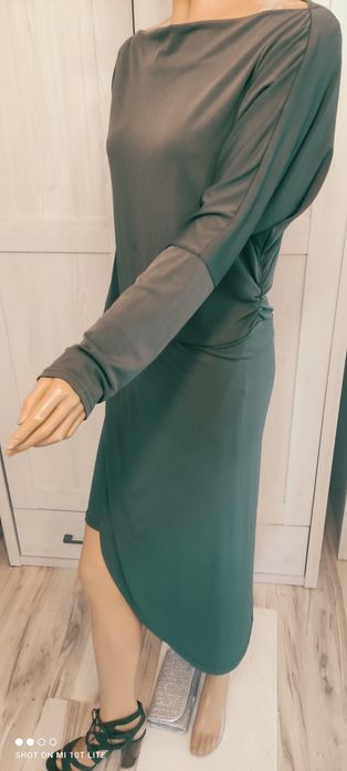 Sukienka khaki asymetryczna