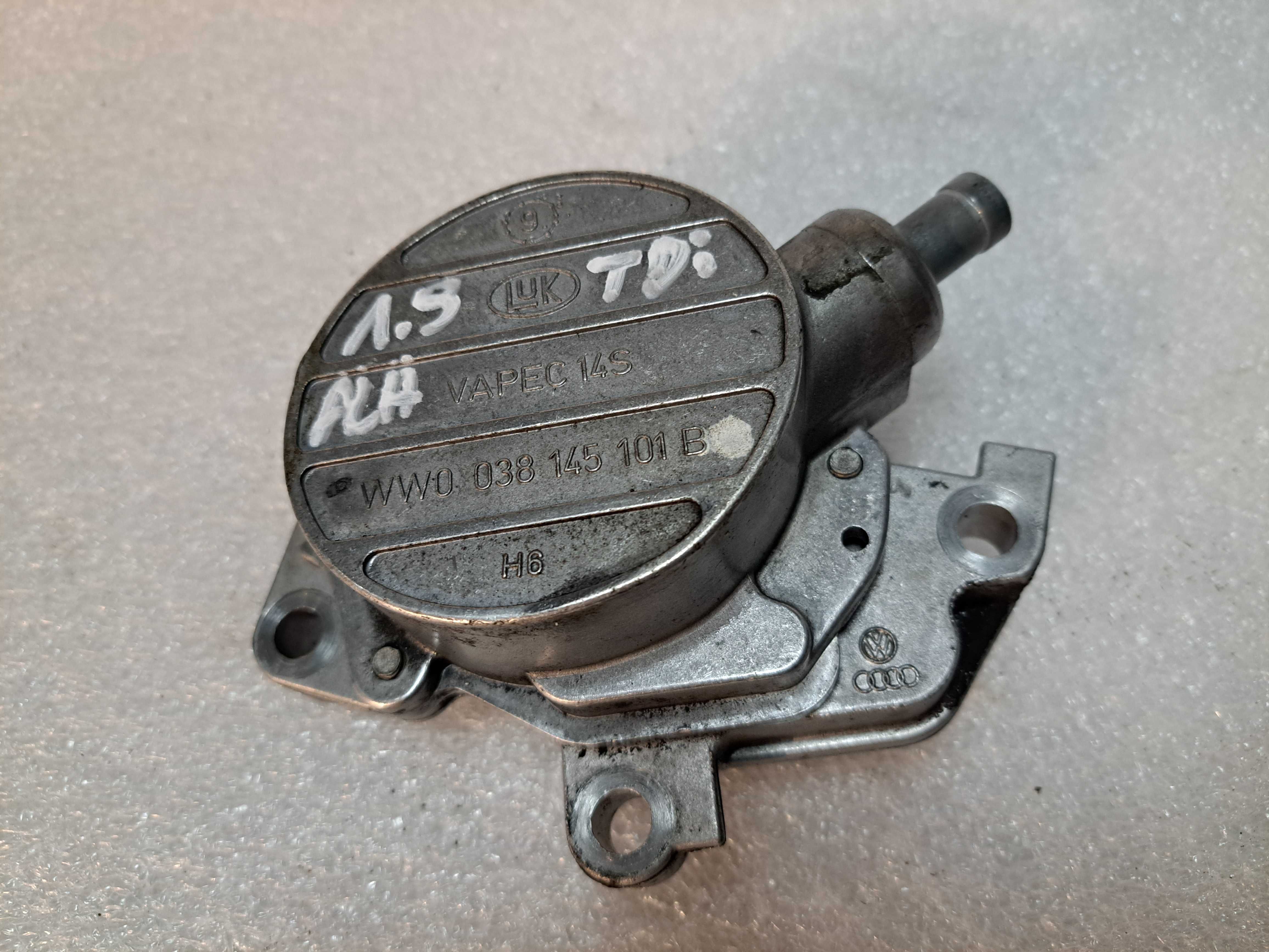 Vacu vacum pompa Seat  Audi A3 8L VW Golf IV 1.9 tdi ALH -101B