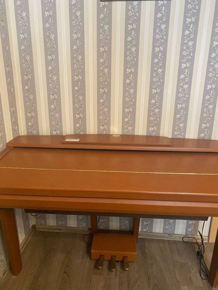 Електронне піаніно Yamaha CVP-307 Clavinova Digital Piano