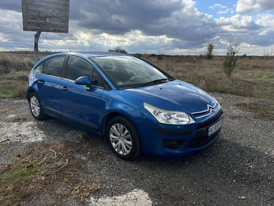 Автомобіль Citroen C4 2008 рік,ідеальний стан.