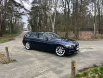 BMW 318d Line Luxury