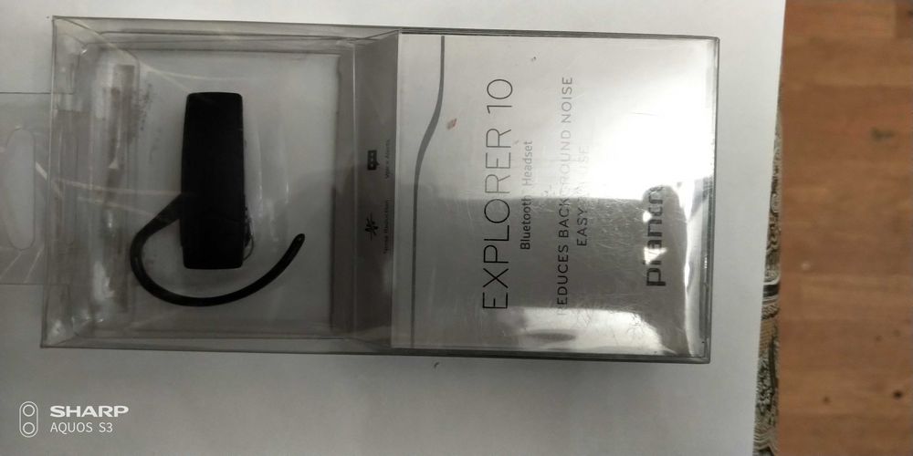 Bluetooth гарнитура Plantronics  на любой вкус