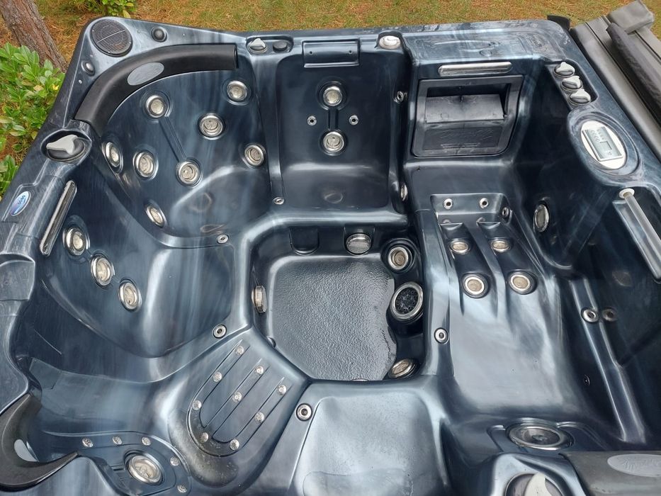 Jacuzzi ogrodowe amerykańskie Dynasty Spas 235x235.