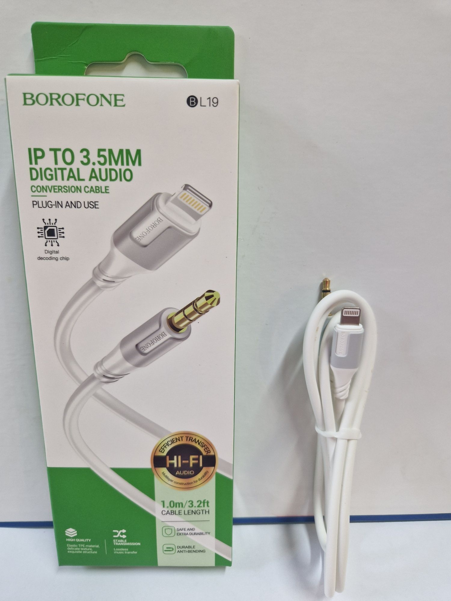 Borofone Kabel BL19 Creator - jack 3,5mm na Lightning - 1 metr biały