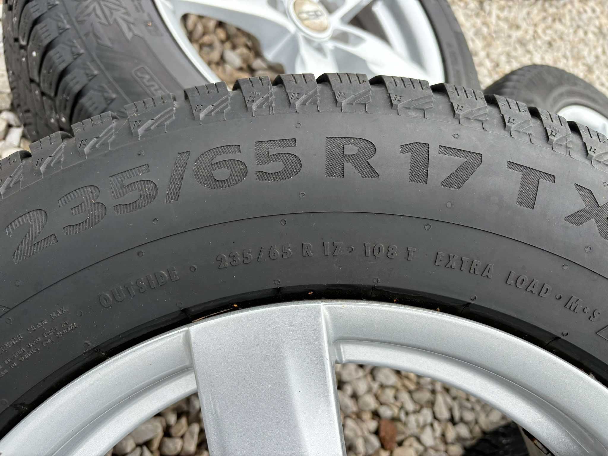 Koła Alufelgi 235/65r17 + opony zimowe do Audi Q5 model '08 - '15