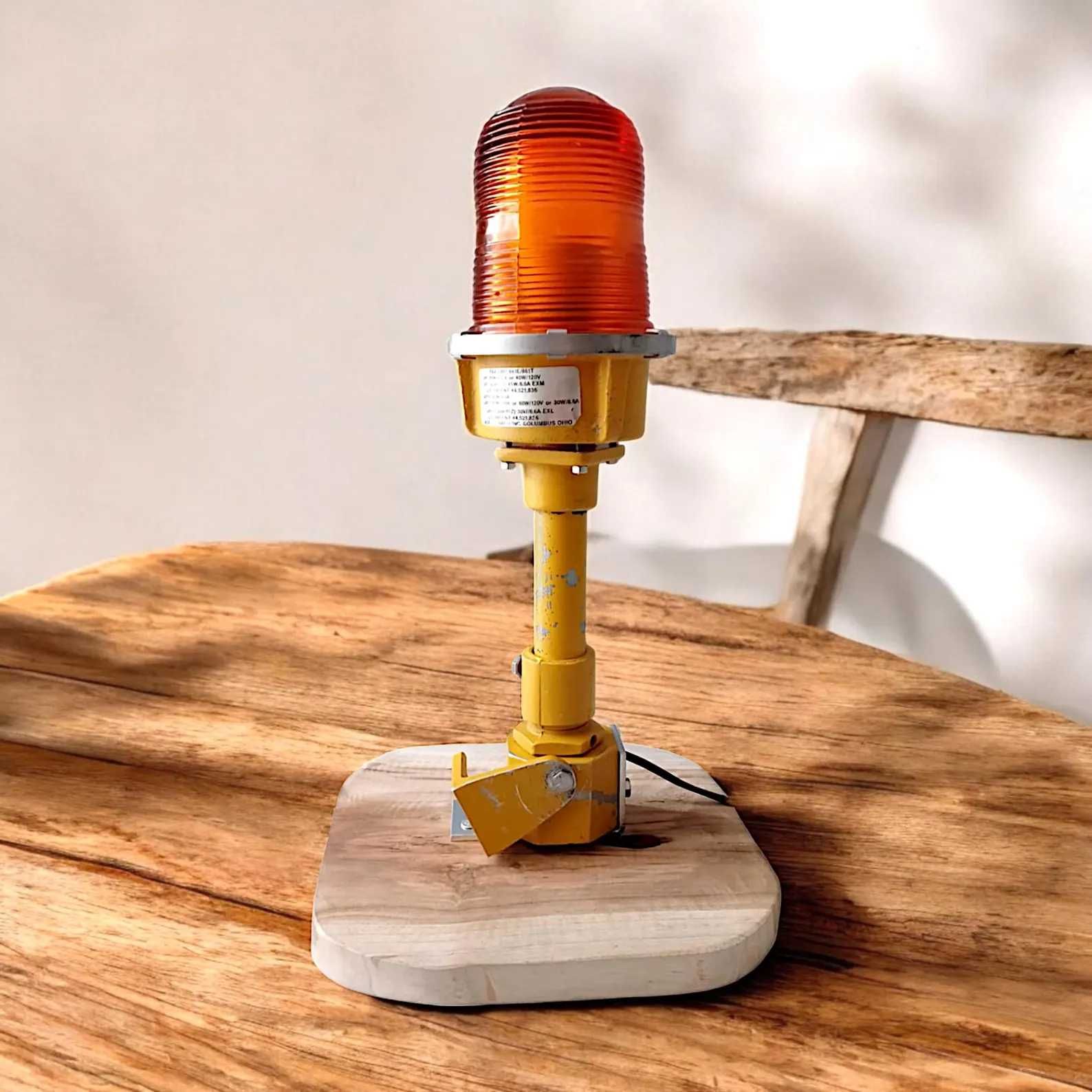 Oryginalna Lampa Lotniskowa ADB-ALNACO USA Lampa Pasa Startowego