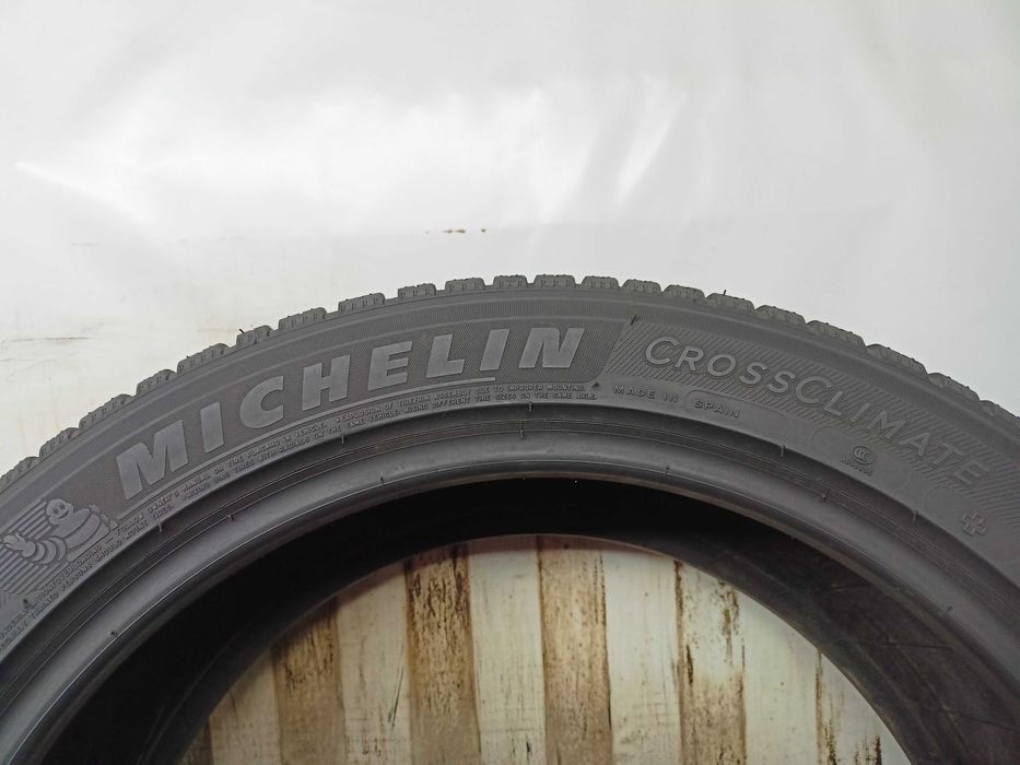 Michelin CrossClimte 245/45/19 2020r. 102Y 6,3mm (5384)