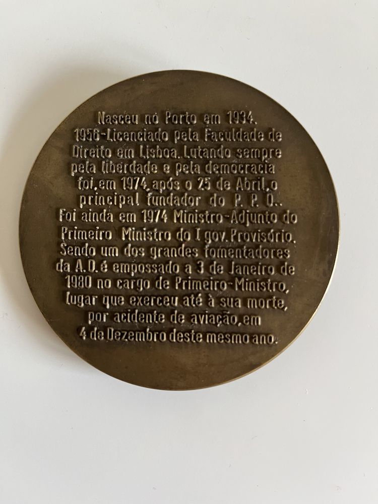 Medalha Francisco Sá Carneiro