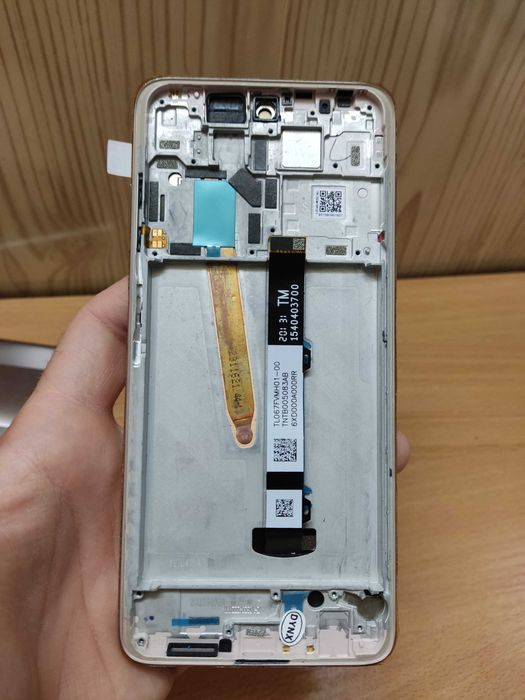 Продам дисплей с рамкой Poco X3 Pro Metal Bronze + задняя крышка
