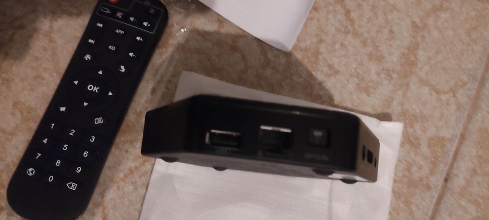 Box Android T95 hexagonal