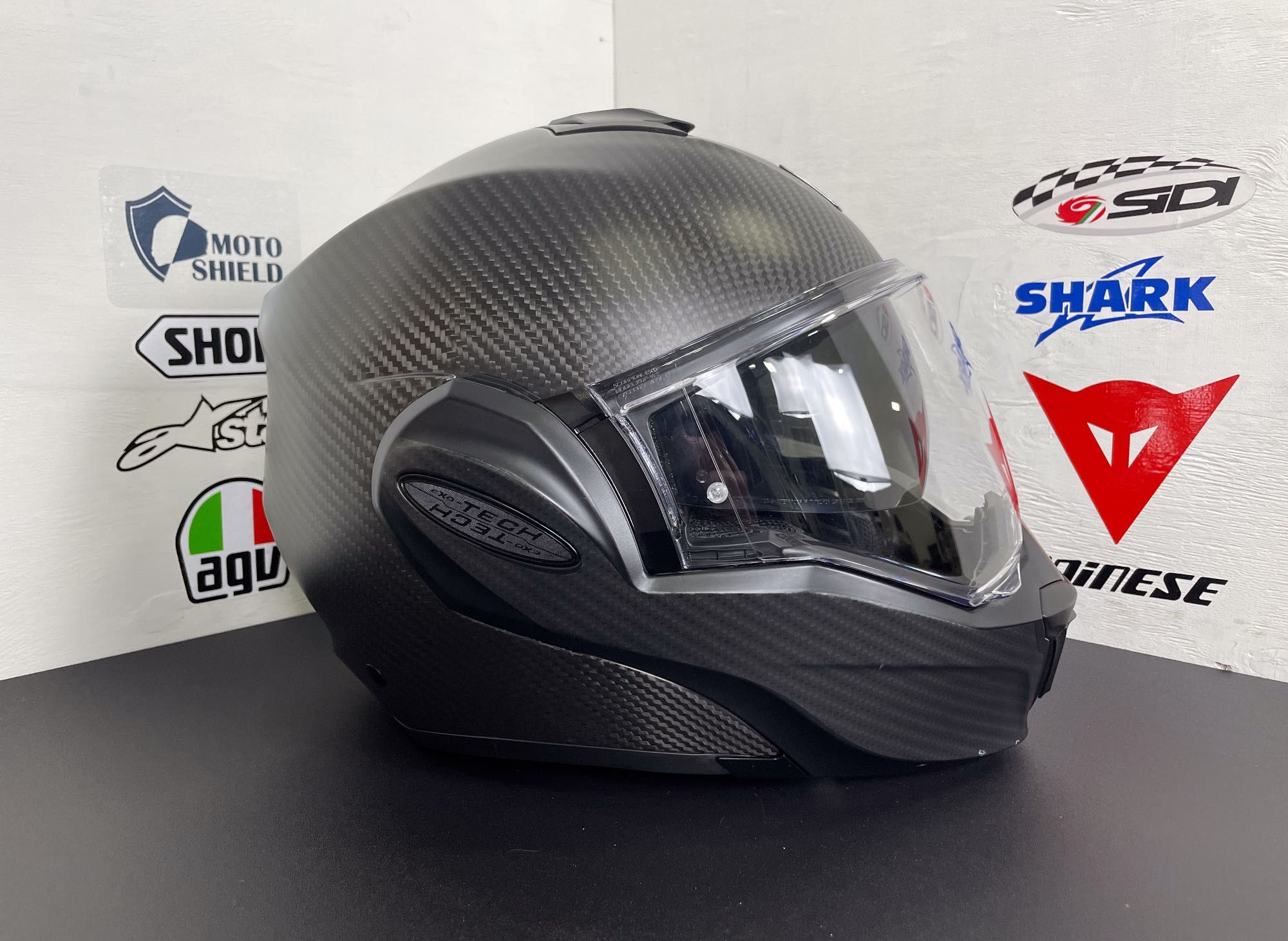 Шлем Scorpion,Agv,Shoei Exo-Tech Carbon