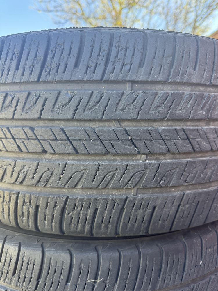 Good year assurance 235 40 R19