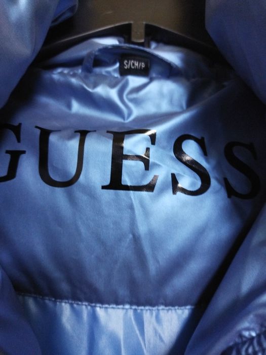Куртка жіноча Guess  36/S/44