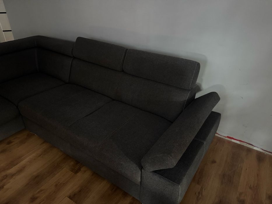 Narożnik rogówka z funkcja spania 270x200