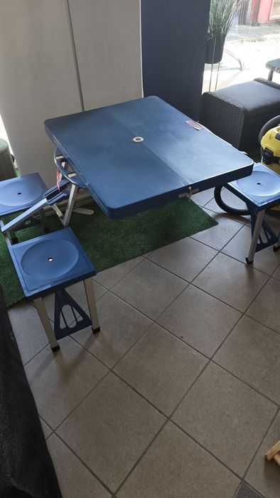 Składany stolik w walizkę