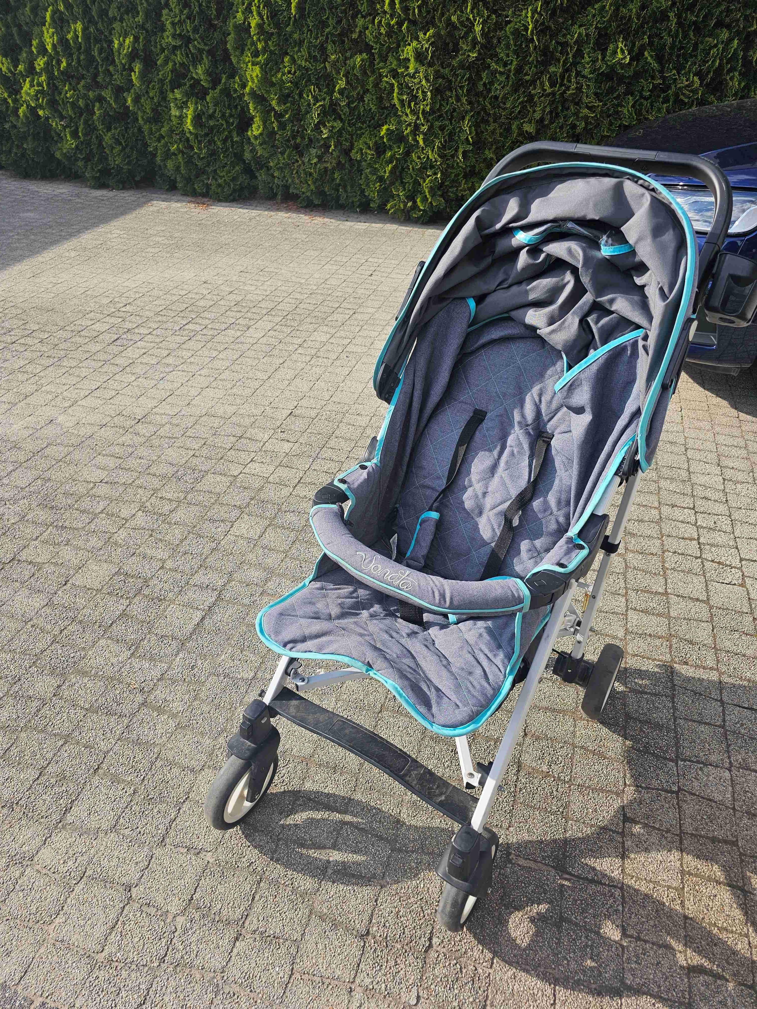 Wózek dziecięcy Caretero Sonata - spacerówka