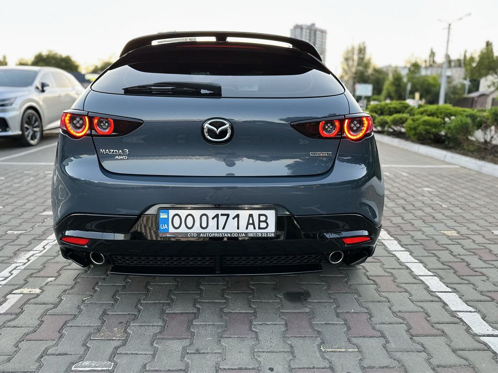 Mazda 3 Premium AWD