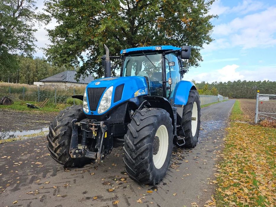 New Holland T7040  amortyzowana kabina i kabina, opony oryginał od nowości, joystick