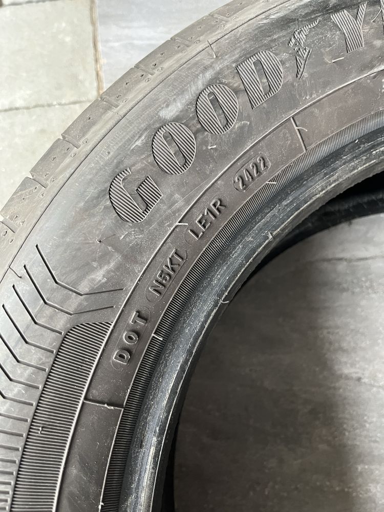 Opony Goodyear EfficientGrip Performance 215/60 R17 96H 2022 rok