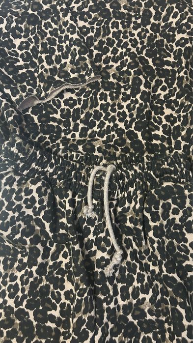 Костюм жіночий, принт леопард