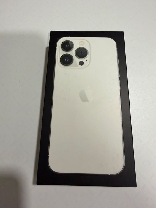 iPhone 13 Pro Branco 256G + base carregamento