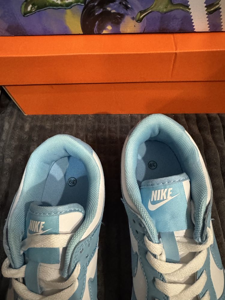 Жіночі кросівки Nike Dunk Low ‘University Blue’ 39(24см)