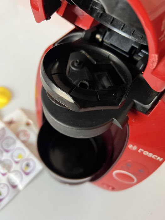 Капсульна Кавова машина bosch tassimo нового стану