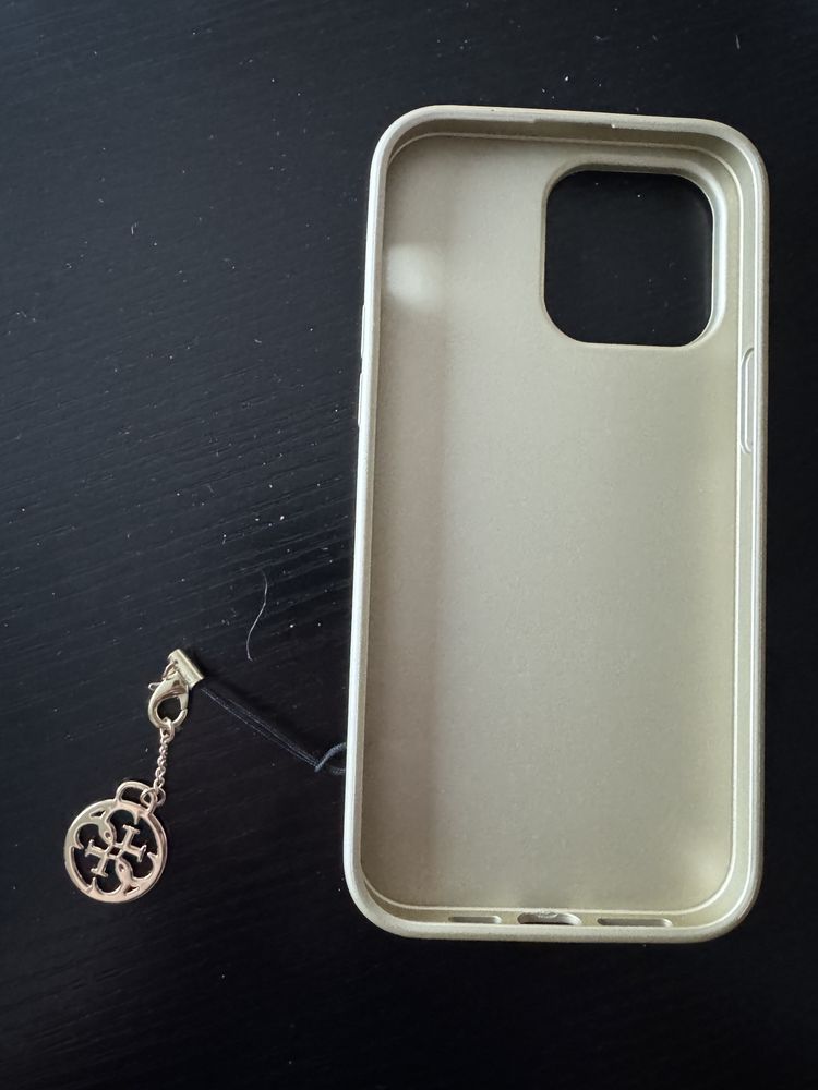 Etui guess do iphone 15 pro max
