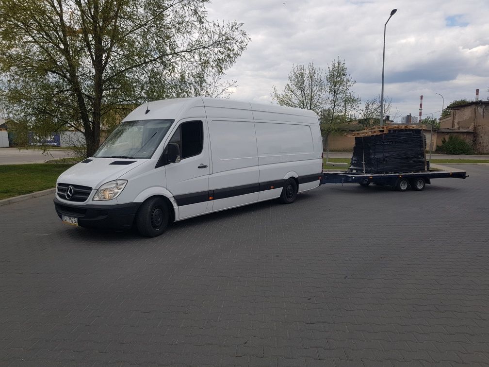 **Transport**Pomoc Drogowa**Mobilny Serwis**Części**