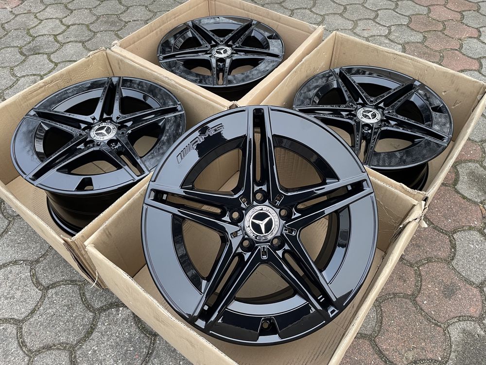 Felgi Mercedes C klasa w206 AMG 18 5x112 nowy model idealne