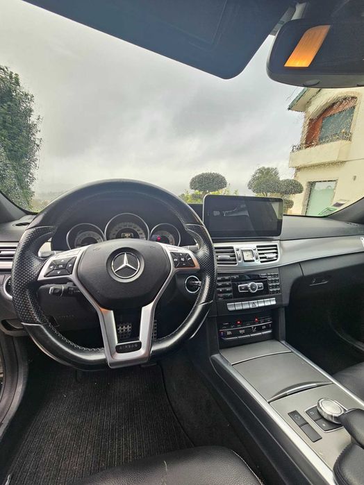 Mercedes Bens E300 Bluetec Hybrid