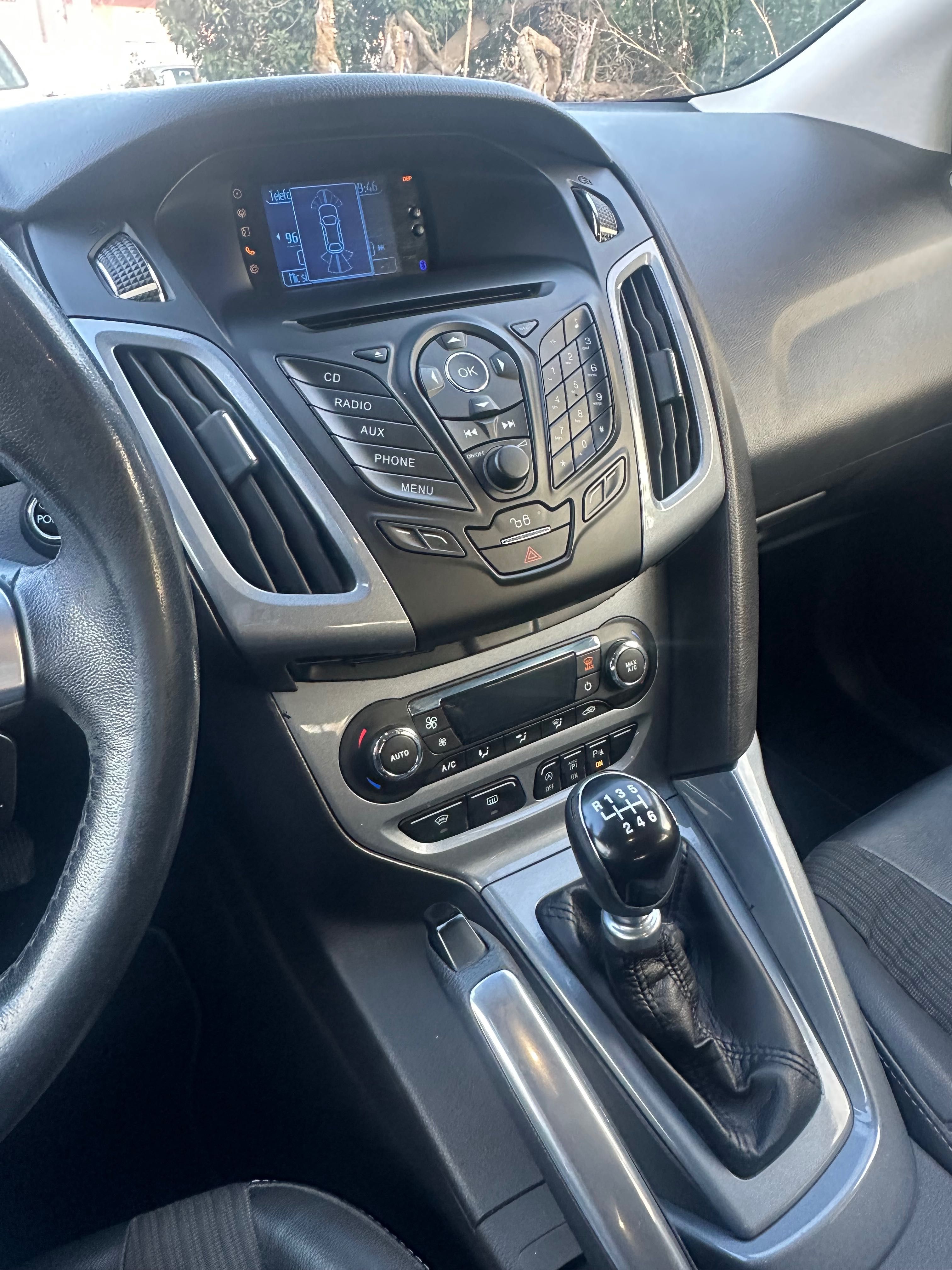 Vendo ou troco Ford Focus 1.6