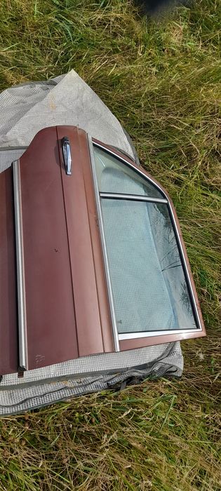 Drzwi i maska. Mercedes S klasa W116